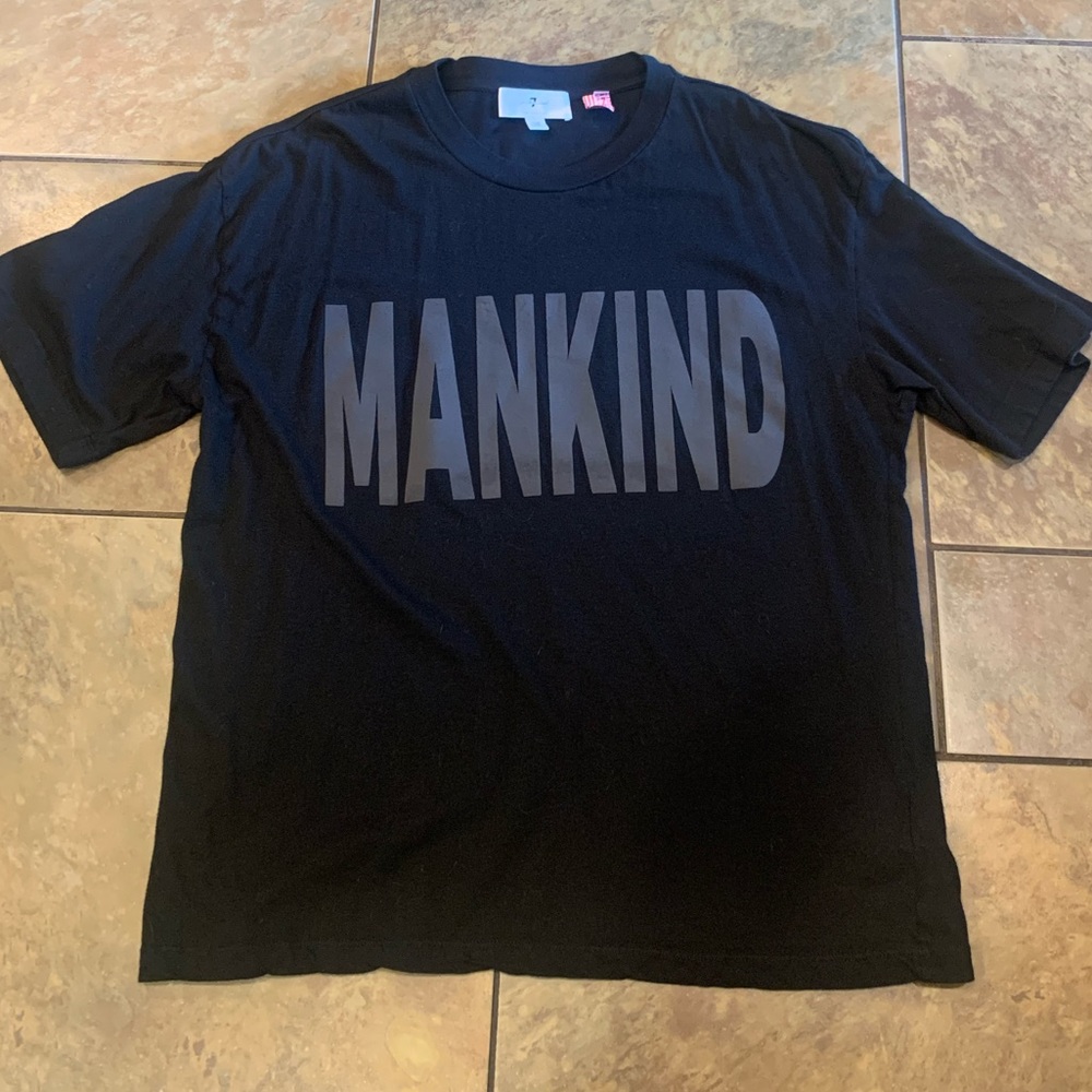 Men’s Large Black 7 for all mankind Tee shirt